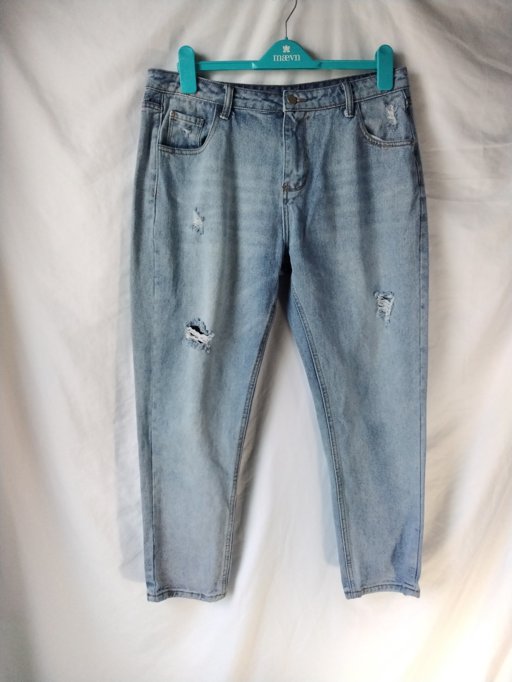 SHEIN Light Blue Women's Relaxed Distressed Jeans